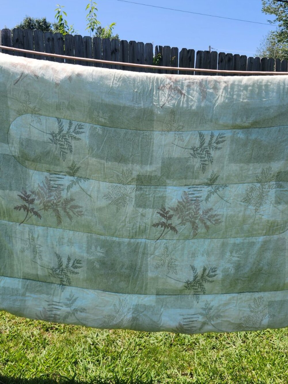 full size comforter size 85 x 82 inches